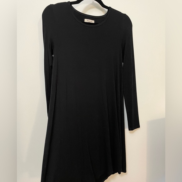 SOLD Madewell Swingy Tee Dress - Picture 3 of 7